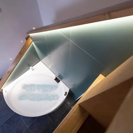 Bali Aqua&charme 住宿加早餐酒店 加埃塔